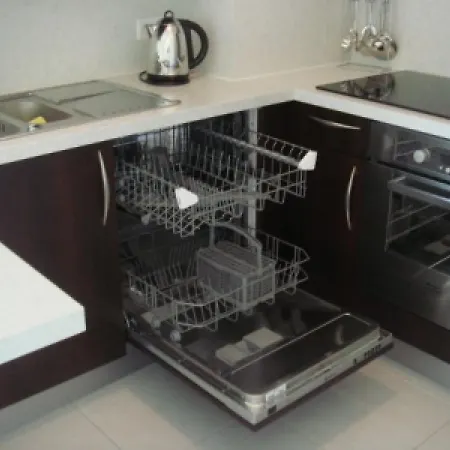 Modern One Bedroomed Just Off The Seafront With A Terrace And Pool Access 1753 شقة كان